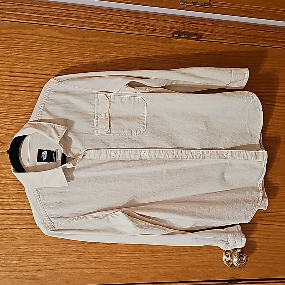 Women's North Face Button Down Shirt